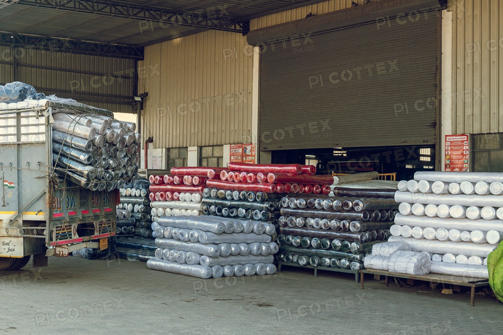 knitted fabric manufacturer