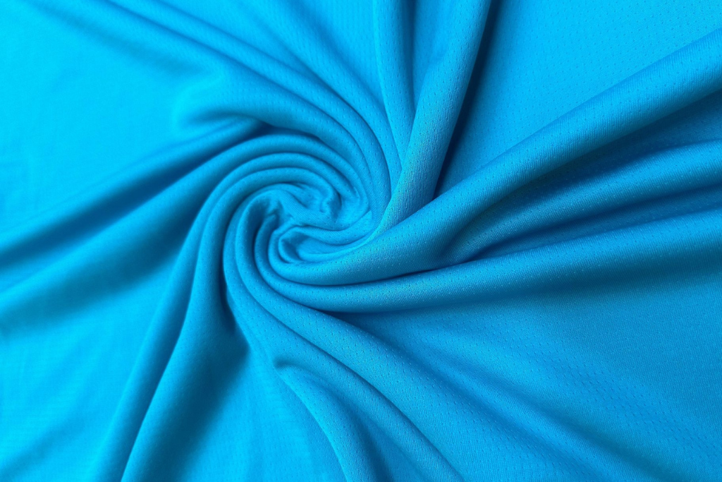 Polyester Mesh Knit Fabric: A Guide for Apparel Brands